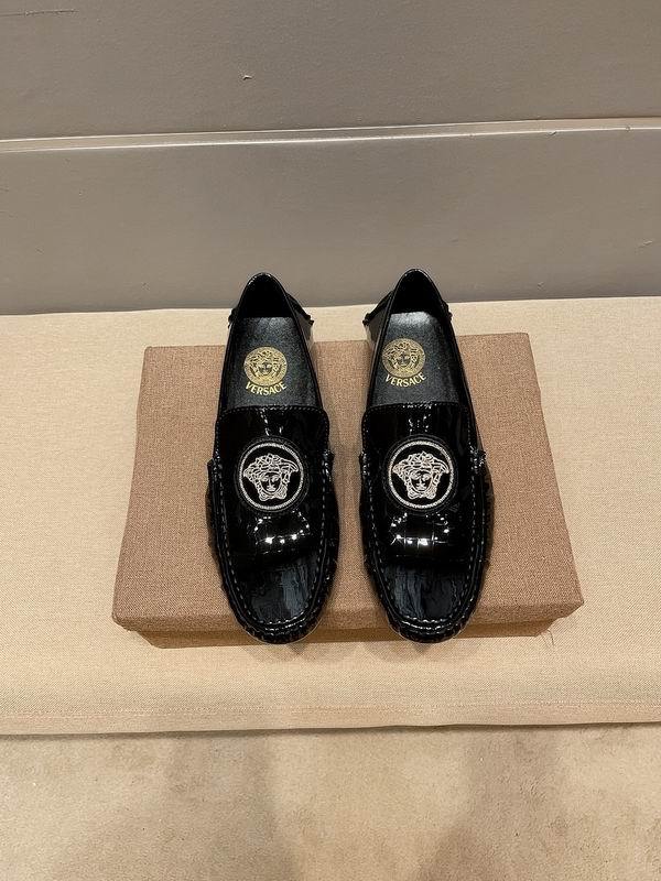 Versace Men's Shoes 473